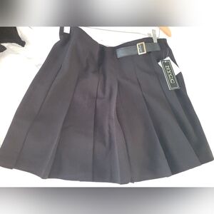 NYCC Black Pleated Women's Skort